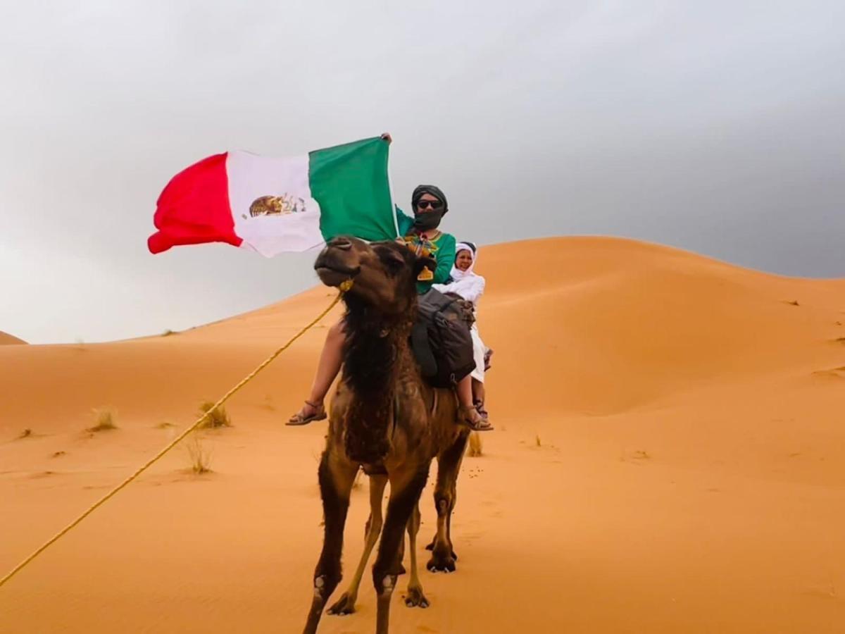Desert Camel Trekking Camp Merzuga Kültér fotó