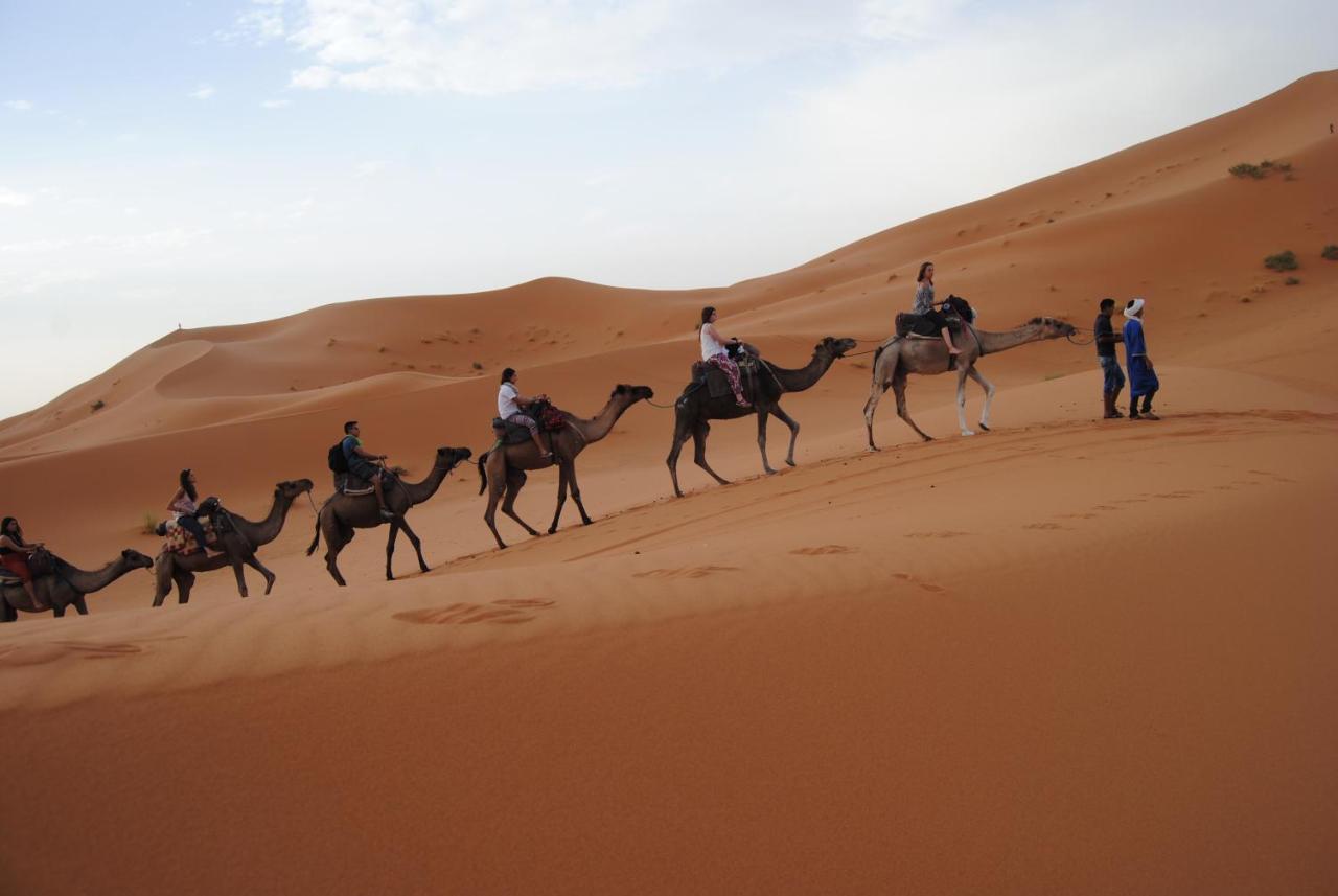 Desert Camel Trekking Camp Merzuga Kültér fotó