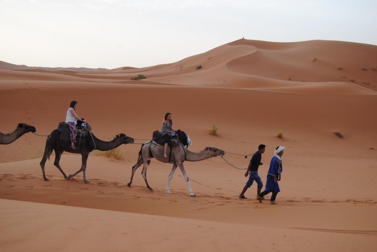 Desert Camel Trekking Camp Merzuga Kültér fotó