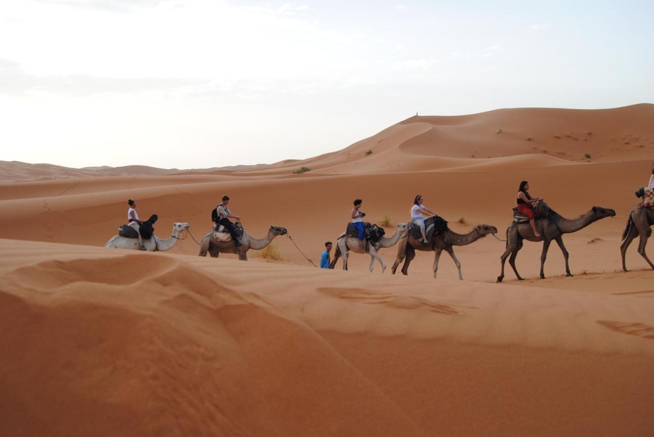 Desert Camel Trekking Camp Merzuga Kültér fotó